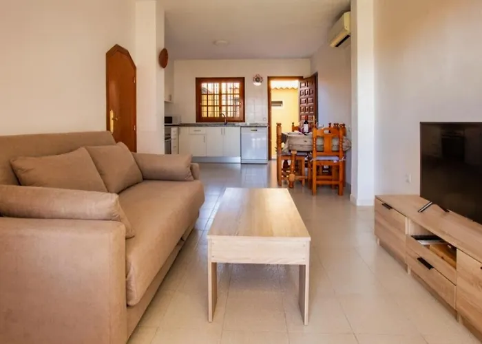 Moderno Con Terraza Privada Y Bbq A 5 Min De La Playa تورّيفيِخا